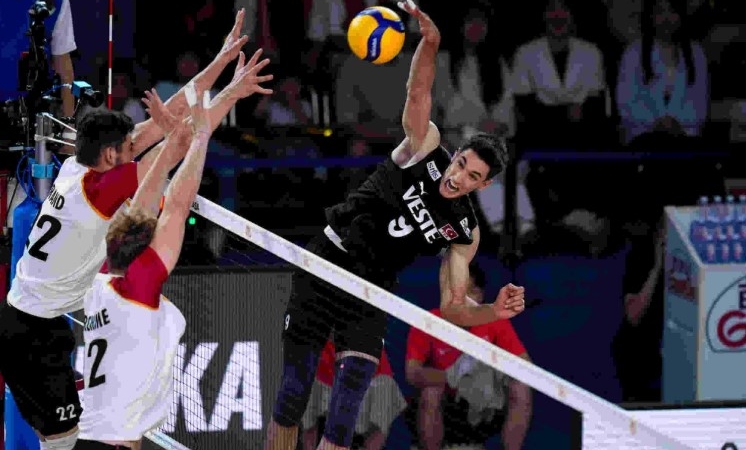 Türk Voleybol Takımı Tarihi Başarıya İmza Attı