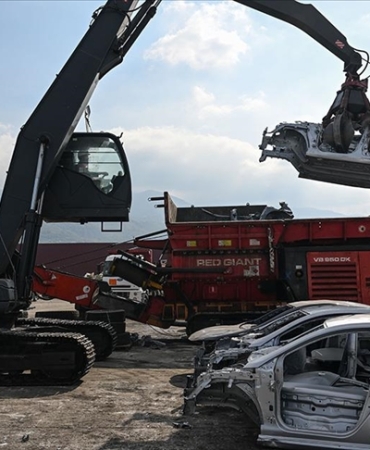Motor ve Şanzıman Hurdalarının Otomotiv Sektöründeki Geri Dönüşüm Yolculuğu