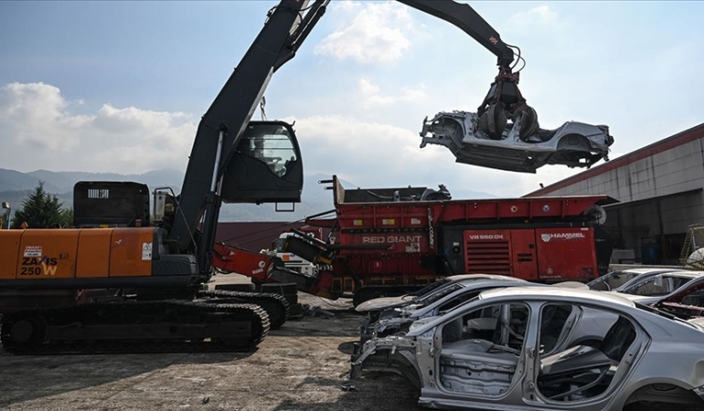 Motor ve Şanzıman Hurdalarının Otomotiv Sektöründeki Geri Dönüşüm Yolculuğu